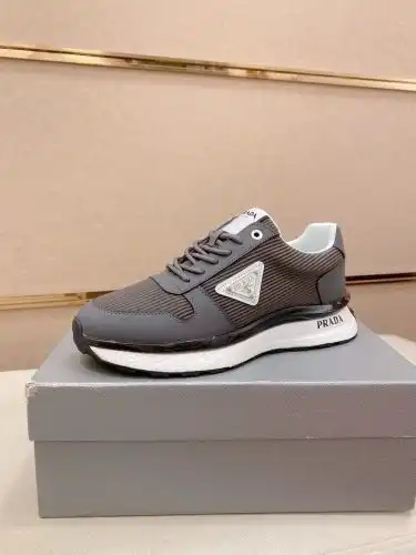 Prada* Men's Model Code: 0919B60 Size: 38-44