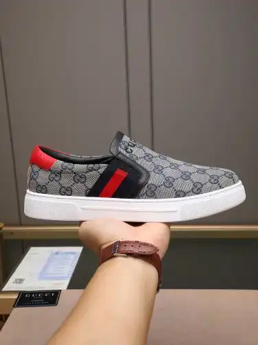Guqi* Men's Code: 0810B20 Size: 38-44 (45 Custom made without return)