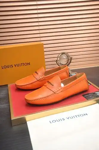 LV* Men's Model Code: 0812B40 Size: 38-44