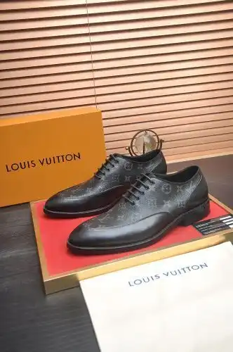 LV* Men's Model Code: 0812B90 Size: 38-44 (38 45 customized)
