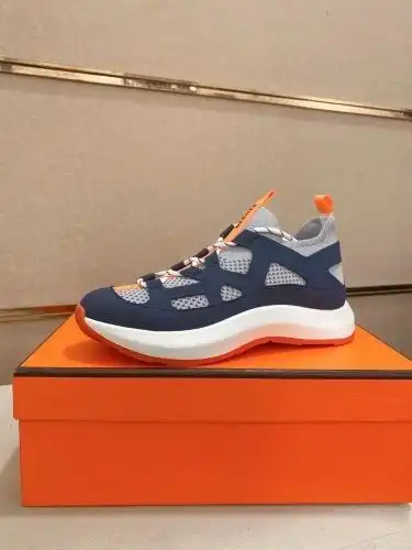 Hermes* Men's Code: 0718C60 Size: 38-44 (45 Custom made without return)
