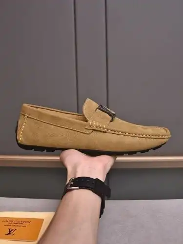 LV* Men's Model Code: 04B30 Size: 38-44 (45 46 47 Custom made without return)