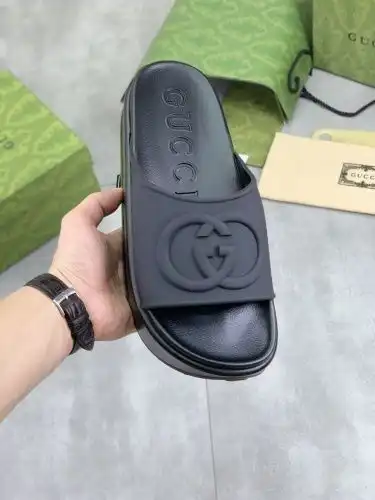 Guqi* Couple model Code: 0716A90 Size: 35-44 (45 46 Custom made without return)