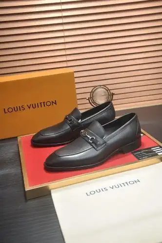 LV* Men's Model Code: 0825C00 Size: 39-44 (45 customized)