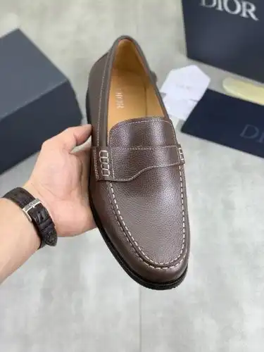 Dior* Men's Model Code: 0816C20 Size: 39-44 (45 customized)