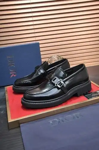 Dior* Men's Coding: 0812C Size: 38-44 (38 45 customized)
