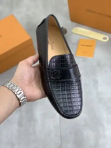 LV* Men's Model Code: 0830B30 Size: 38-44 (45 customized)