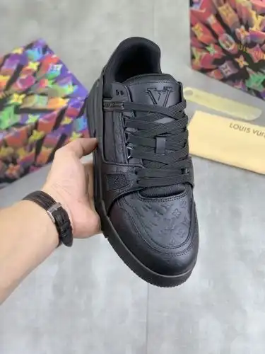 LV* Men's Code: 0816C20 Size: 38-44 (45, 46 customized)