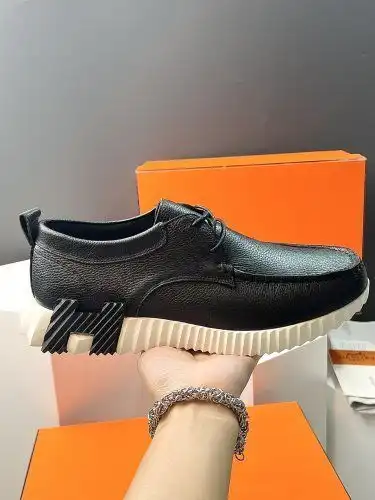 Hermes* Men's Code: 09C60 Size: 38-44 (45 customized products without return)