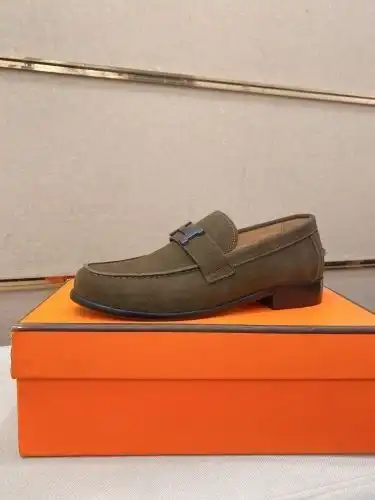 Hermes* Men's Code: 0718C40 Size: 39-44 (38 45 Custom made without return)