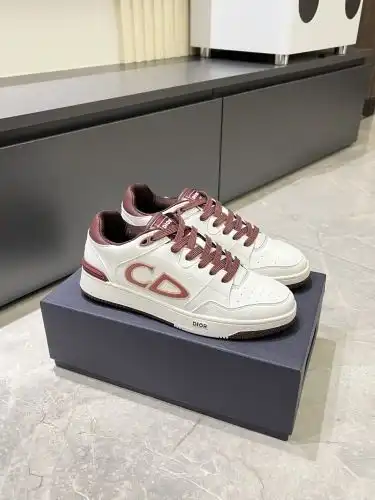 Dior* Men's Code: 0913B60 Size: 38-44