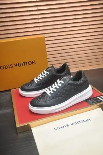 LV* Men's Model Code: 0825C60 Size: 38-44 (45 customized)