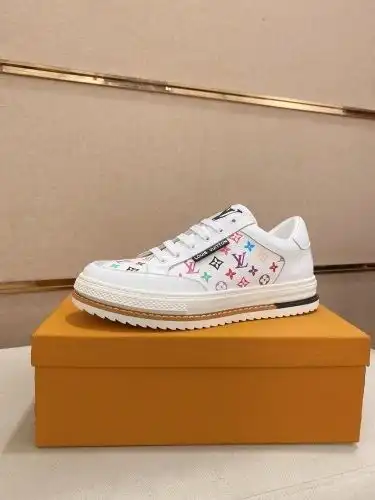 LV* Men's Model Code: 0919B40 Size: 38-44 (customized 45.)