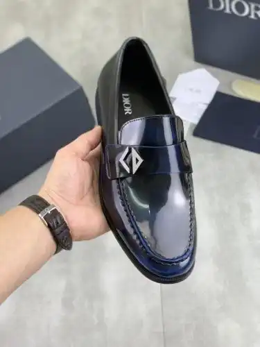 Dior* Men's Model Code: 0816C20 Size: 39-44 (45 customized)