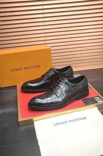 LV* Men's Model Code: 0903B60 Size: 38-44 (45 customized)