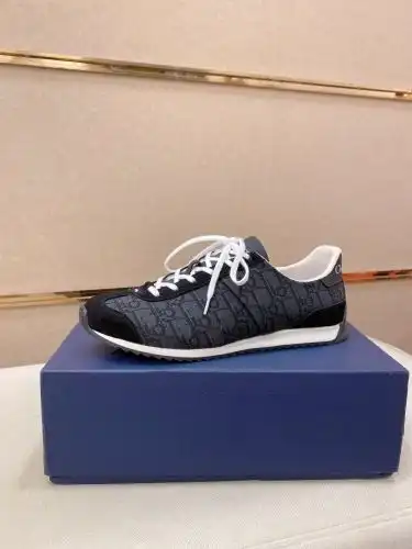 Dior* Couple Model Code: 0730B50 Size: 35-44 (45 46 Customized)