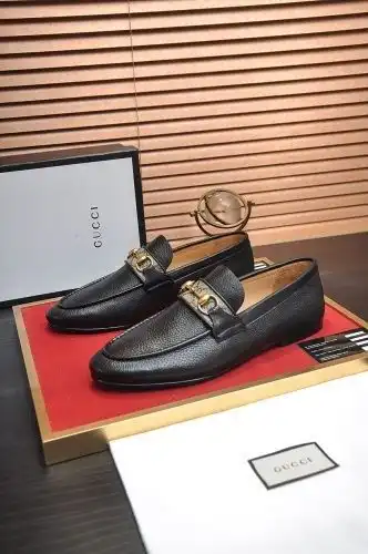 Guchi* Men's Code: 0724B90 Size: 38-44