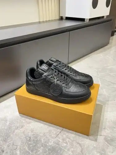 LV* Men's Code: 0815B Size: 38-44 (45 customized)