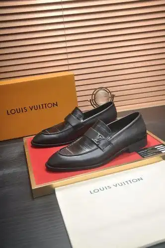LV* Men's Model Code: 0825C00 Size: 39-44 (45 customized)