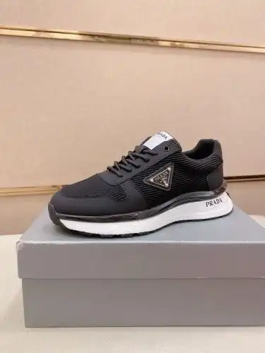 Prada* Men's Model Code: 0919B60 Size: 38-44
