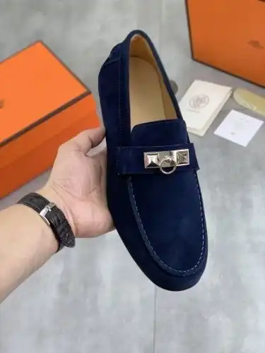 Hermes* Men's Code: 0830B60 Size: 39-44 (38 45 Customized)