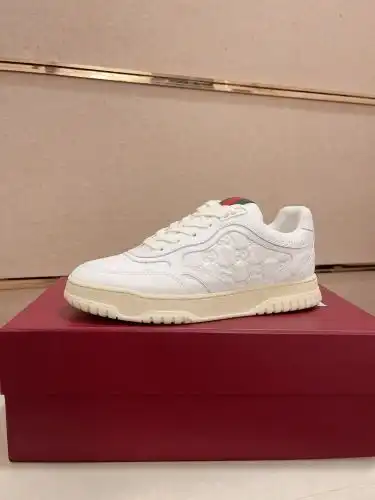 Guqi* Men's Code: 0911C30 Size: 38-44 (45 customized)