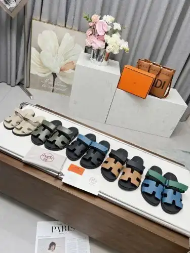 Hermes* Couple model Code: 03B60 Size: Women's code: 35-39 (Female 40 41 42 43 can be customized wit