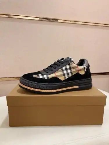 Burberry* Men's Coding: 0919B40 Size: 38-44 (customized 45.)