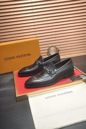 LV* Men's Model Code: 0825C00 Size: 39-44 (45 customized)
