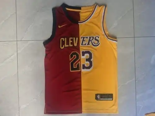 Cavaliers No. 23 James Huang Hong