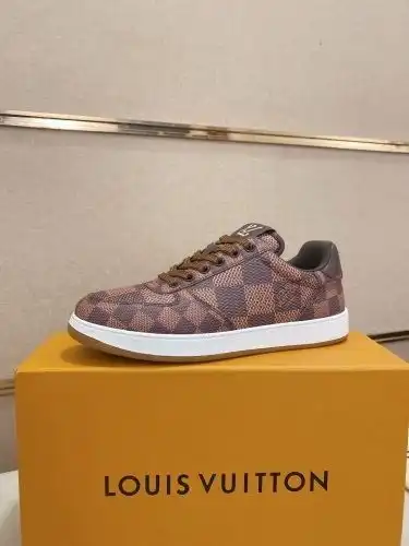 LV* Men's Code: 0911B Size: 38-44 (45 customized)