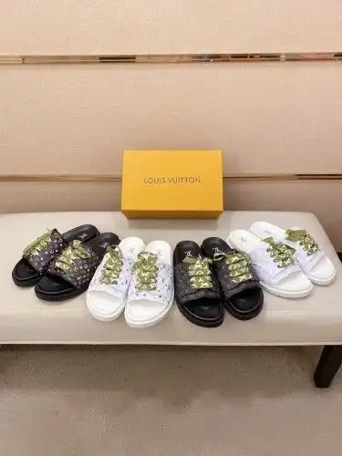 LV* Men's Coding: 0730B00 Size: 38-44