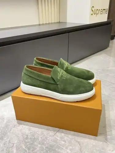 LV* Men's Model Code: 0815B90 Size: 38-44 (45 customized)