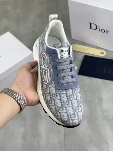 Dior* Men's Model Code: 0909B50 Size: 38-44 (45 customized)