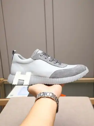 Hermes* Men's Code: 09B50 Size: 38-44 (45 customized products without return)