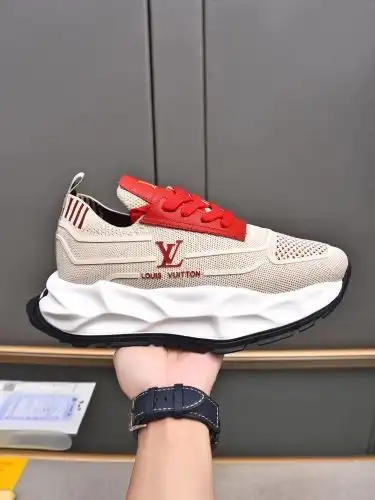 LV* Men's Coding: 0912B Size: 38-44 (45 46 customized)