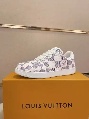 LV* Men's Code: 0911B Size: 38-44 (45 customized)