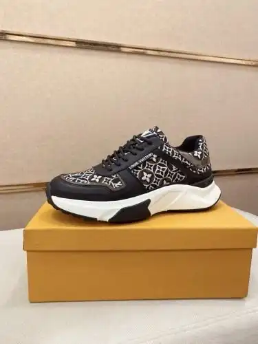 LV* Men's Model Code: 0718B60 Size: 38-44 (45 46 Custom made without return)