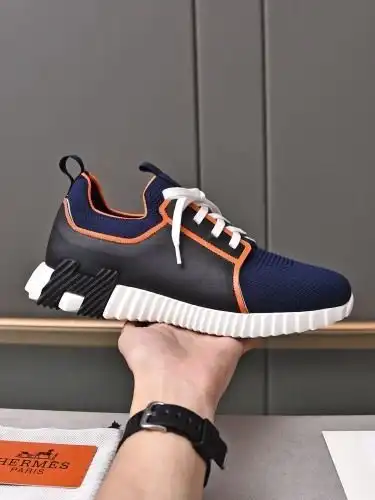 Hermes* Men's Code: 09C30 Size: 38-44 (45 customized products without return)