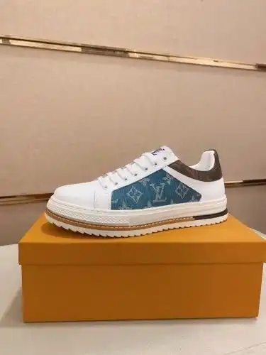 LV* Men's Model Code: 0919B40 Size: 38-44 (customized 45.)