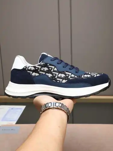 Dior* Men's Code: 0821B60 Size: 38-44 (45 customized)