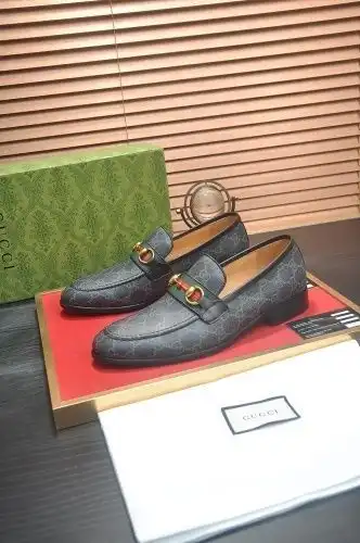 Guqi* Men's Coding: 0812B Size: 38-44 (45 customized)