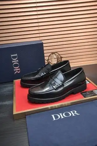 Dior* Men's Model Code: 0903C40 Size: 38-44 (45 customized)