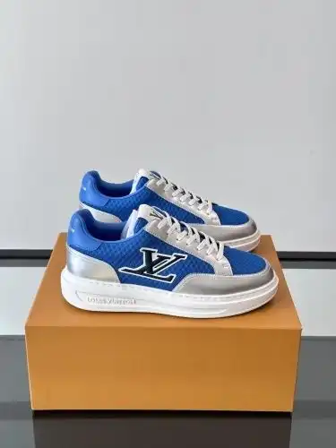 LV* Men's Code: 0815B40 Size: 38-44