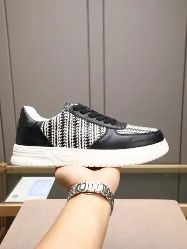 Dior* Men's Model Code: 0810B40 Size: 38-44 (45 Custom made without return)