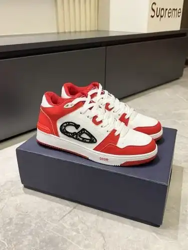 Dior* Men's Code: 0913B60 Size: 38-44