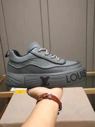LV* Men's Model Code: 0912C10 Size: 39-44 (38 45 customized)