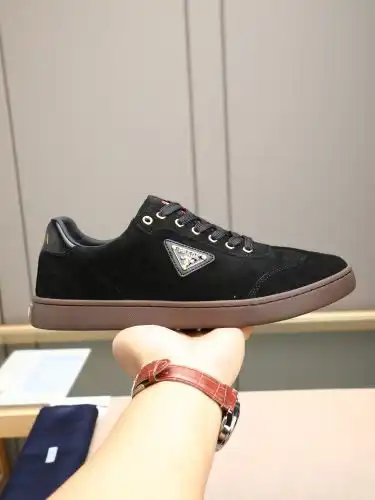 Prada* Men's Model Code: 0907B40 Size: 38-44 (45 customized)