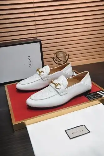 Guchi* Men's Code: 0724B90 Size: 38-44