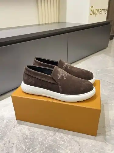 LV* Men's Model Code: 0815B90 Size: 38-44 (45 customized)